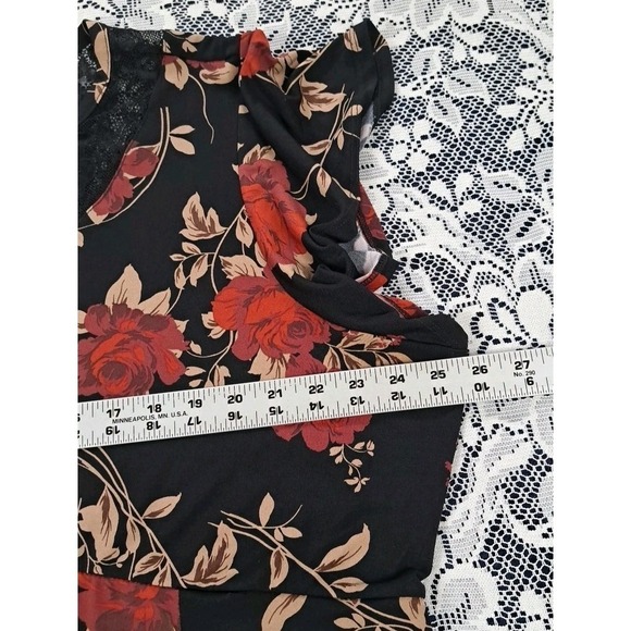 Torrid Maxi Dress 4 Black Red Roses Lace Inserts Flutter Sleeve Asymmetrical Hem - Picture 8 of 13